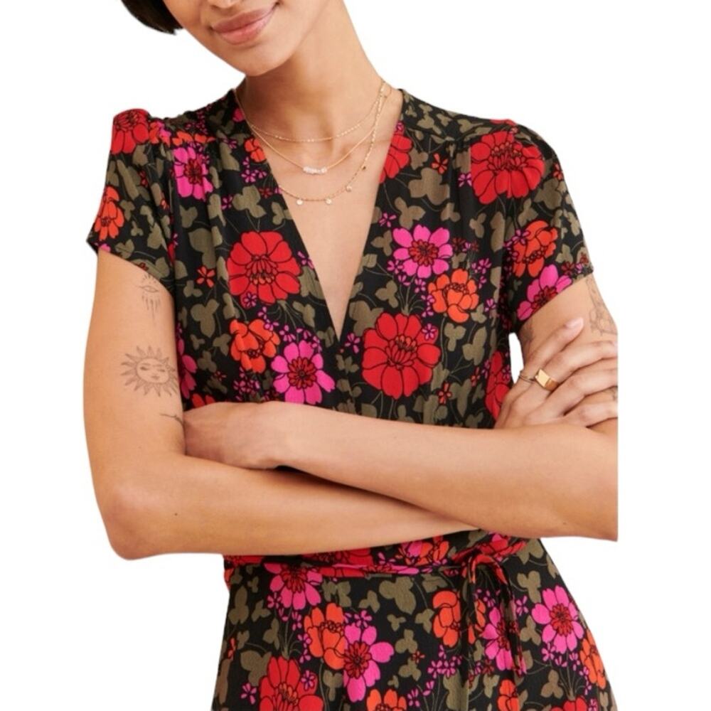 Rolla’s Cleo Rambling Floral Mini Wrap Dress size medium Black Red Pink Flowers - Picture 3 of 12